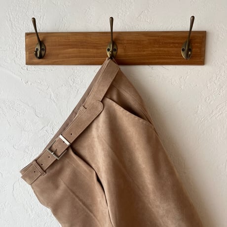 suède half pants