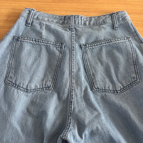 tuck wide denim