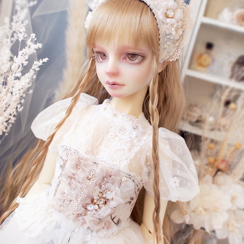 チャイナヘッドドール　猫の人形 白いドレス チャイナヘッドドール 猫の人形 白いドレス チャイナヘッド（磁器製