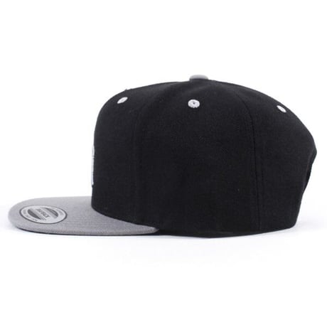 ROYAL MAJESTY - 【OLD ENGLISH CAP - BLACK / GRAY】