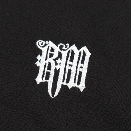 ROYAL MAJESTY -【OLD ENGLISH 刺繍 LONG SLEEVE T-SHIRTS-BLACK】