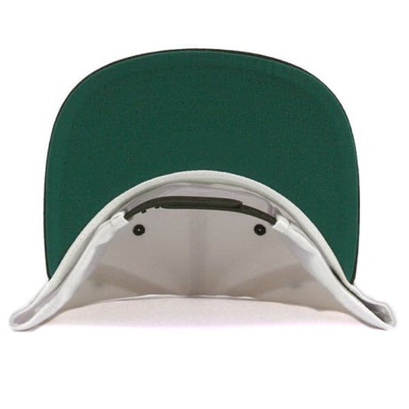 ROYAL MAJESTY - 【OLD ENGLISH CAP - WHITE / BLACK】