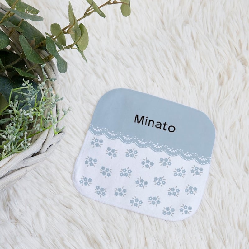 プチギフト 名入れハンカチ 名前刺繍 入園 卒園記念 名前入りミニ