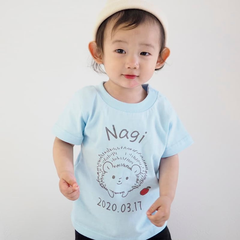 名入れ 女の子 男の子 名前入りベビーTシャツ・はりねずみとりんご