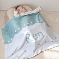 春夏も快適な通年用素材 男の子への出産祝い 名前入りブランケット・ニュアンスミント＆リトルスター