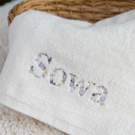 出産祝い ギフトセット 刺繍 名入れ 男の子 女の子 オーガニックコットン名前入りバスタオル2枚セット・FLOWERS・リュエール