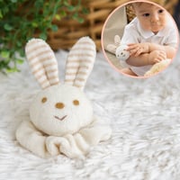出産祝い ベビーラトル オーガニックコットン ガラガラ 赤ちゃん おもちゃ うさぎさんのリストがらがら