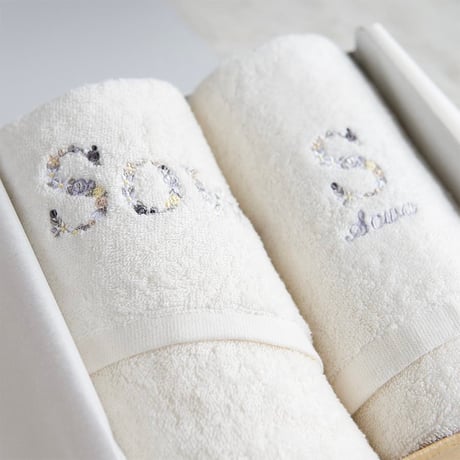 出産祝い ギフトセット 刺繍 名入れ 男の子 女の子 オーガニックコットン名前入りバスタオル2枚セット・FLOWERS・リュエール