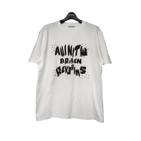 concept logo tee