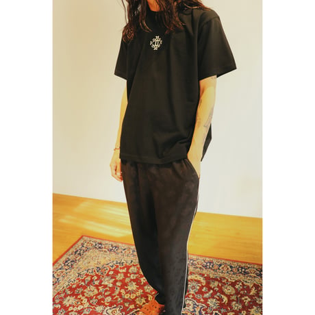 Anagram tee