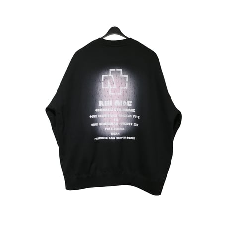 TS girls sweat