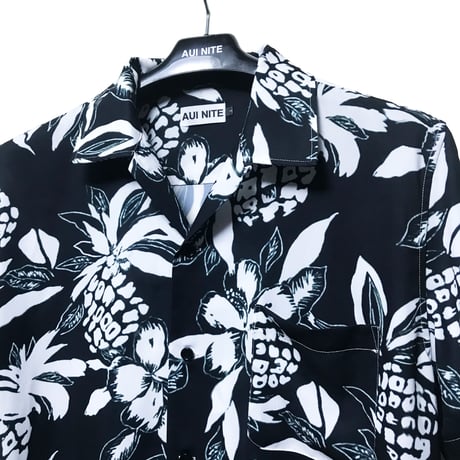 Pine pattern short-sleeve shirt