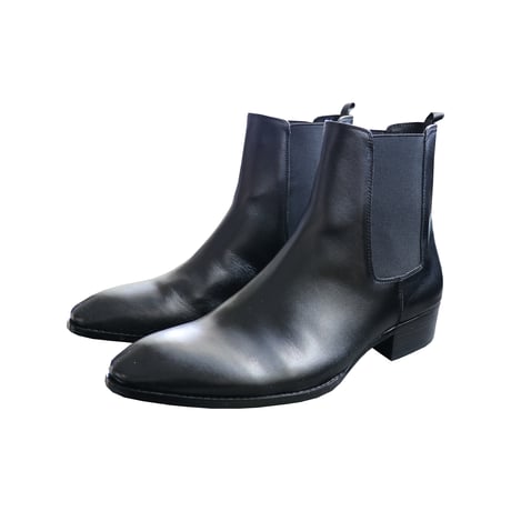 chelsea boots