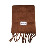 Mom’s big scarf