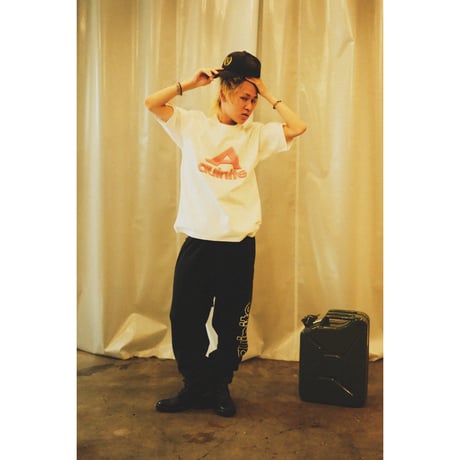Sports pink logo tee