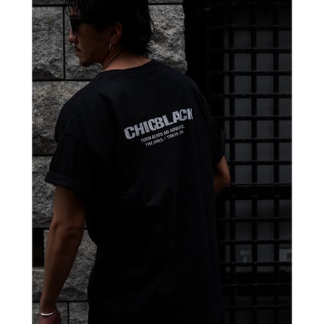 CHIC BLACK CONCEPT TEE