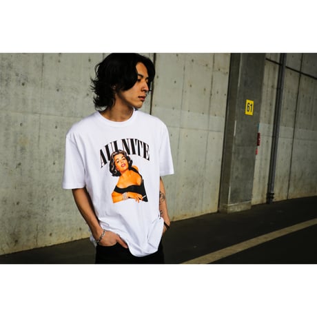 smoking girl tee
