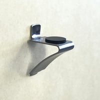 867495：15ミリ棚柱用棚受　ゴム付　B-862（4個入）