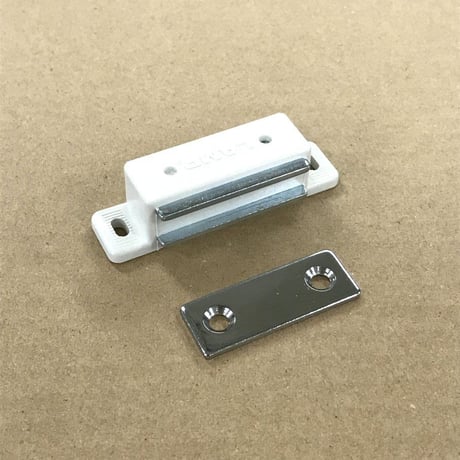 847361：LAMP　マグネットキャッチ　S大型