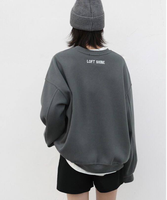 SALE【即納】OVER SIZE 刺繍ロゴスウェット チャコール | KISHIKA SALE【即納】OVER SIZE 刺繍ロゴスウェット チャコール | KISHIKA