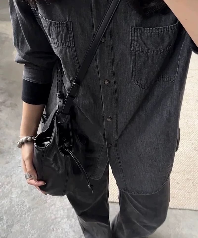 ユリウス　黒 レザー トートバッグ ショルダーストラップ付き ロリステッラ LORISTELLA ミニポーチ付きレザートートバッグ