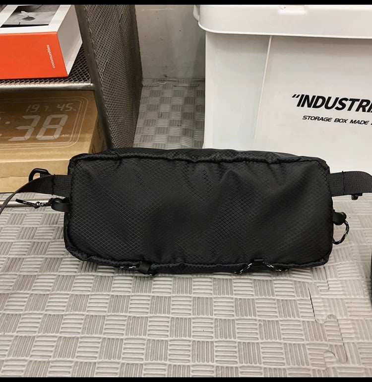 予約販売】アウトドア ナイロンボディバッグ クロスバッグ | KISHIKA 予約販売】アウトドア ナイロンボディバッグ クロスバッグ | KISHIKA