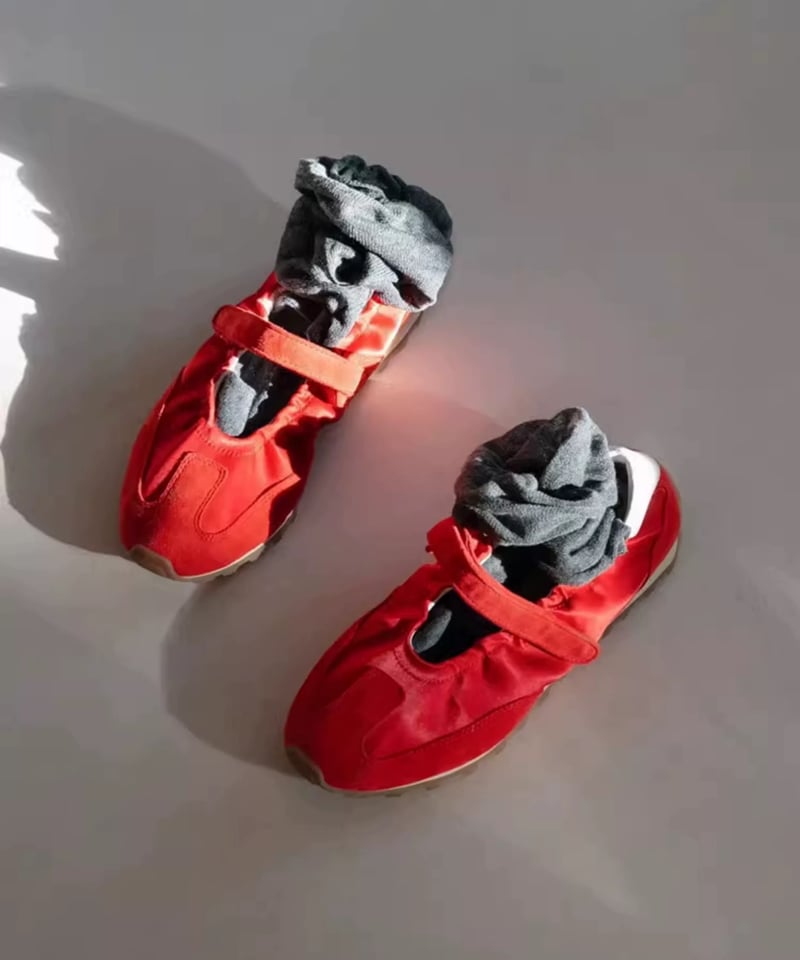 MIUMIU スニーカーサンダル バレースニーカー レッド 赤 レア MIUMIU スニーカーサンダル バレースニーカー レッド 赤 レア