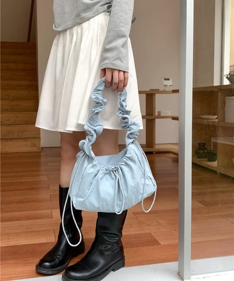 【予約販売】ギャザーハンドルナイロンショルダーバッグ