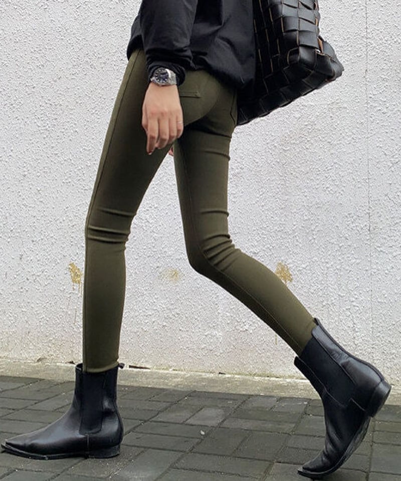 GOKI⭐︎lumy felicia レギンスカーキ