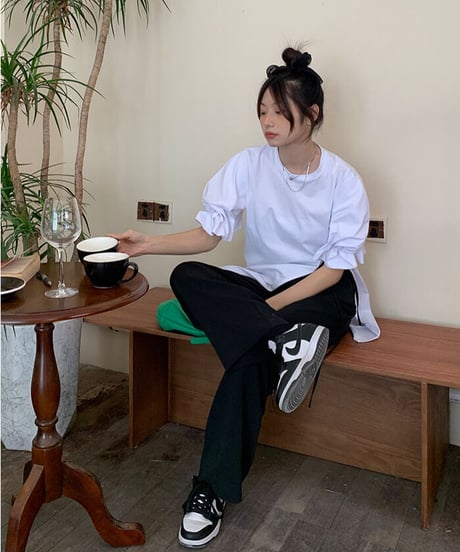 【即納】パフスリットTシャツ