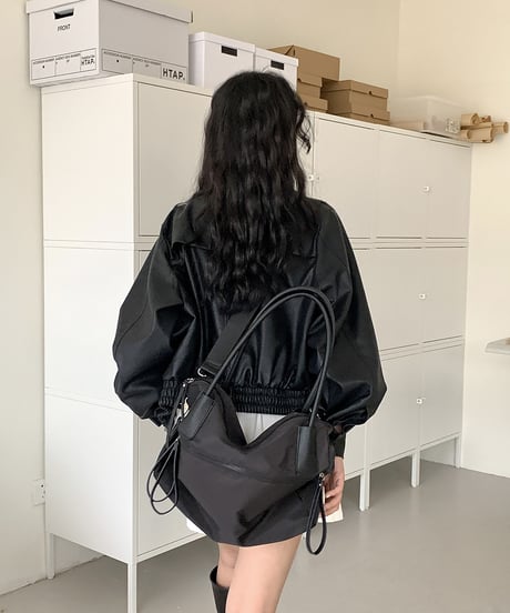 【予約販売】大容量ジップデザインショルダーバッグ クロスベルト付
