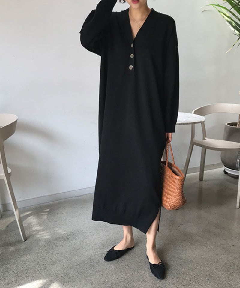 即納】Vネックニットロングワンピース 18720-45 | KISHIKA