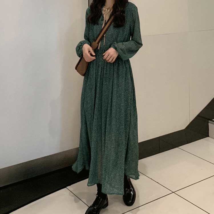 即納】マイクロドット シフォンワンピース グリーン 21815-23 | KISHIKA