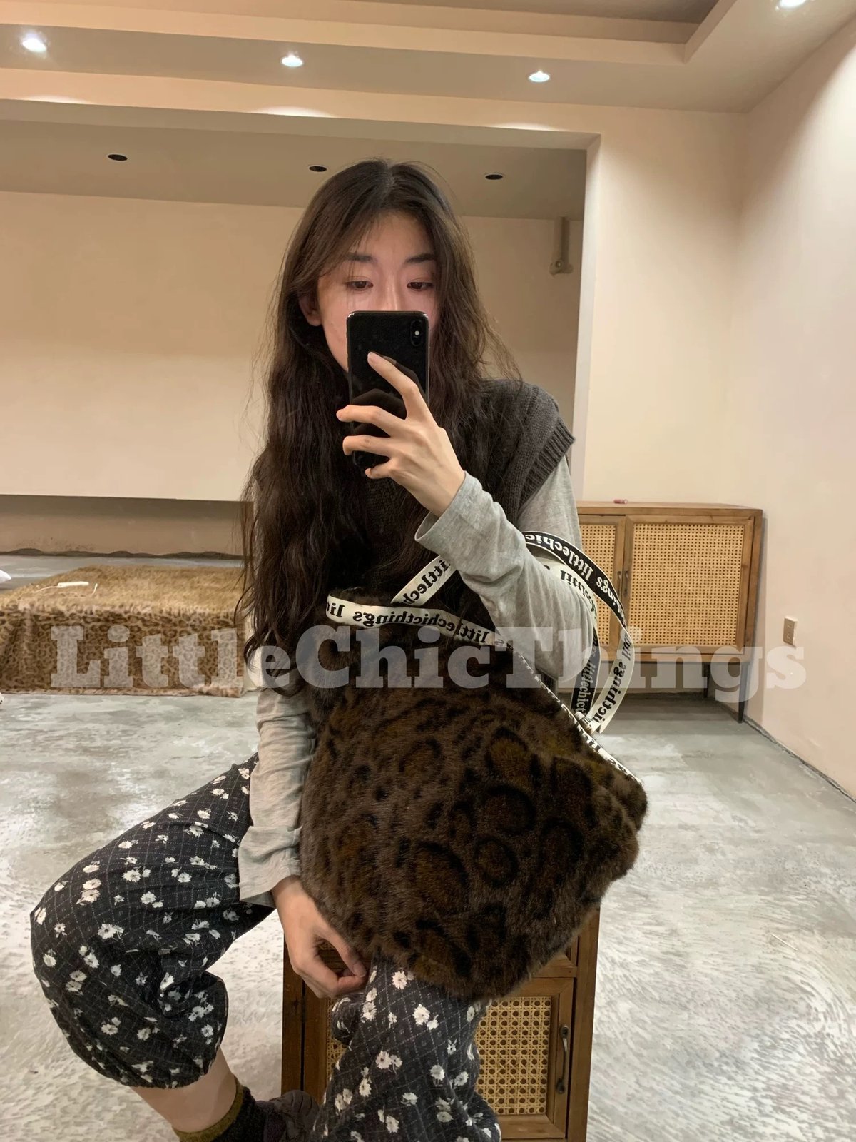予約販売】LittleChicThings レオパード柄ファーバッグ 2タイプ#ダーク 