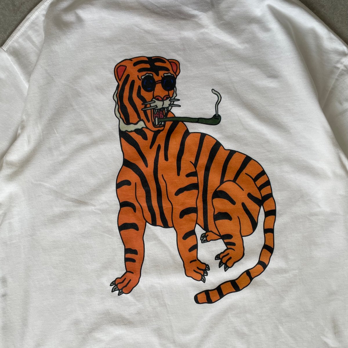 即納】TIGER Tee タイガー Tシャツ バックプリント | KISHIKA