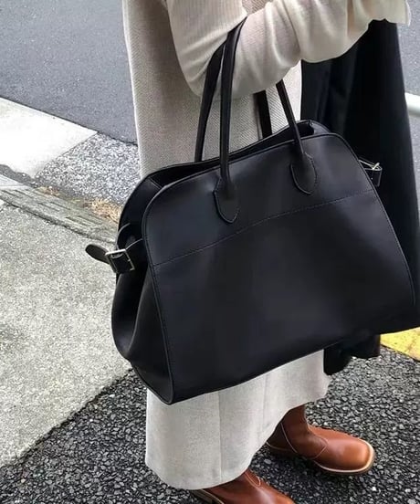 【予約販売】サイドベルトレザーボストンバッグ