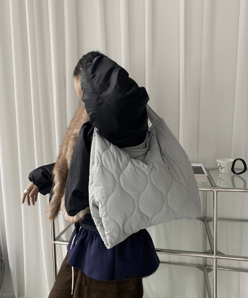 予約販売】ナイロンキルティングトートバッグ #グレー | KISHIKA