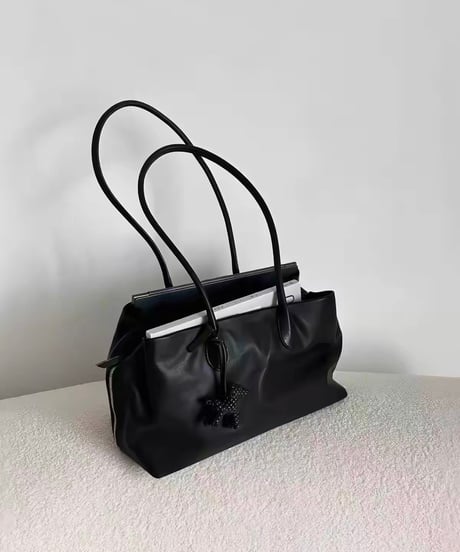 今だけ15%OFF【予約販売】フルジップレザーボストンショルダーバッグ