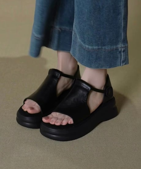 【予約販売】厚底レザーサンダル #ブラック