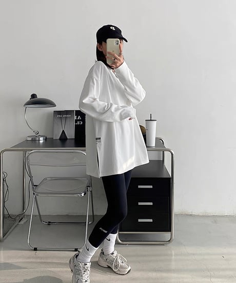 【予約販売】オーバーサイズ スリット ロングスリーブTシャツ