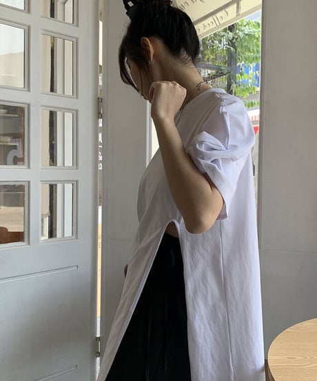 【即納】パフスリットTシャツ