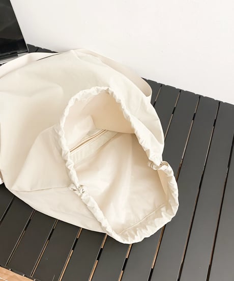 【予約販売】大容量ストリングショルダーバッグ
