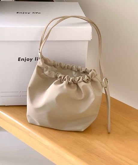 限定OFF【予約販売】巾着ナイロンバッグ