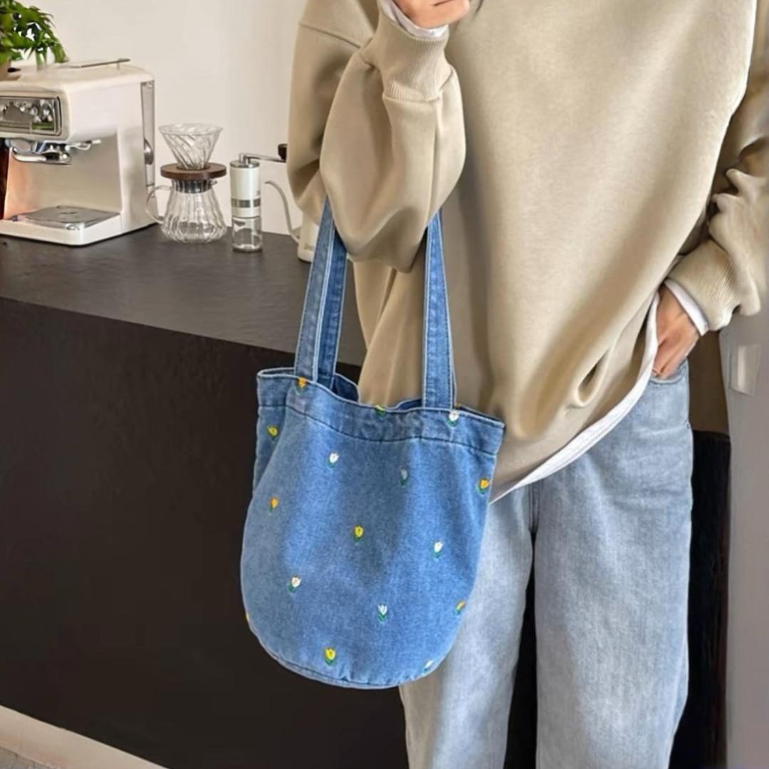 予約販売】フラワー刺繍デニムトートバッグ | KISHIKA 予約販売】フラワー刺繍デニムトートバッグ | KISHIKA