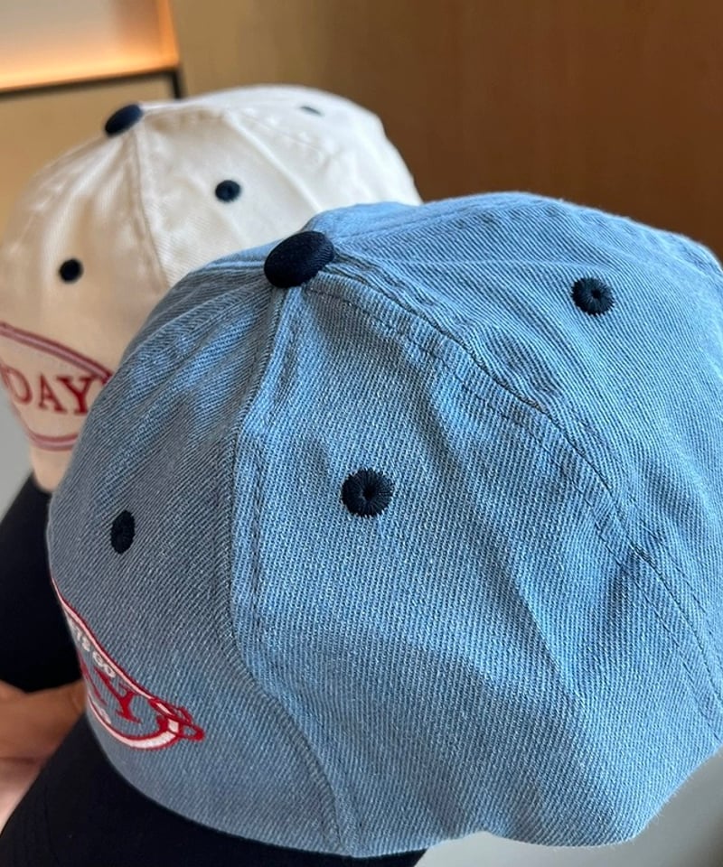 予約販売】SUNDAYS 刺繍キャップ CAP | KISHIKA 予約販売】SUNDAYS 刺繍キャップ CAP | KISHIKA