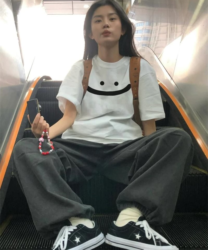 予約販売】スマイル プリントTシャツ | KISHIKA
