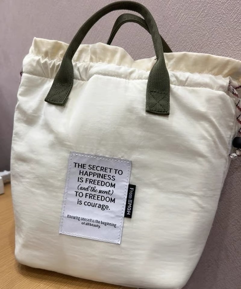 チャーミーキティ❤タグ有ボストンバッグ＆タグ無しメッシュバッグ未使用品セット 楽天市場】ハローキティ キャリーオンバッグ 折りたたみ 軽量