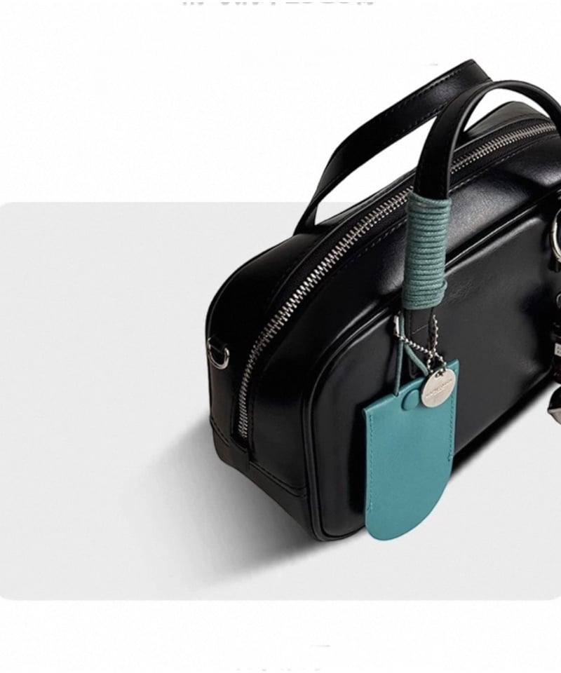 Felisi 2way ボストン バッグ　チャーム 鍵　【美品】 Felisi 2way ボストン バッグチャーム 鍵【美品】