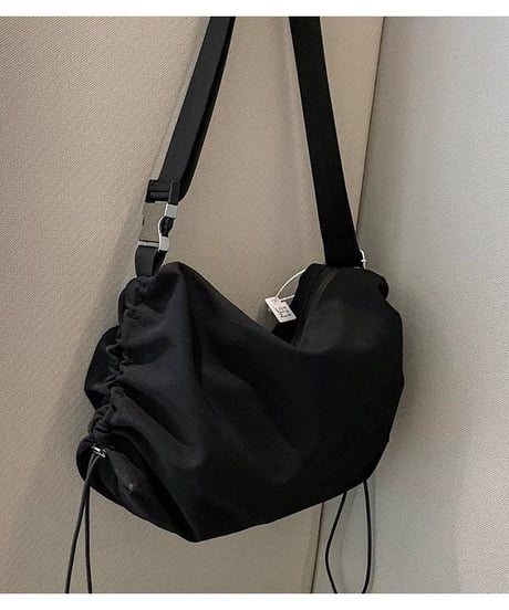 【予約販売】大容量 サイドストリング クロスバッグ