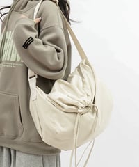 【予約販売】大容量ストリングショルダーバッグ